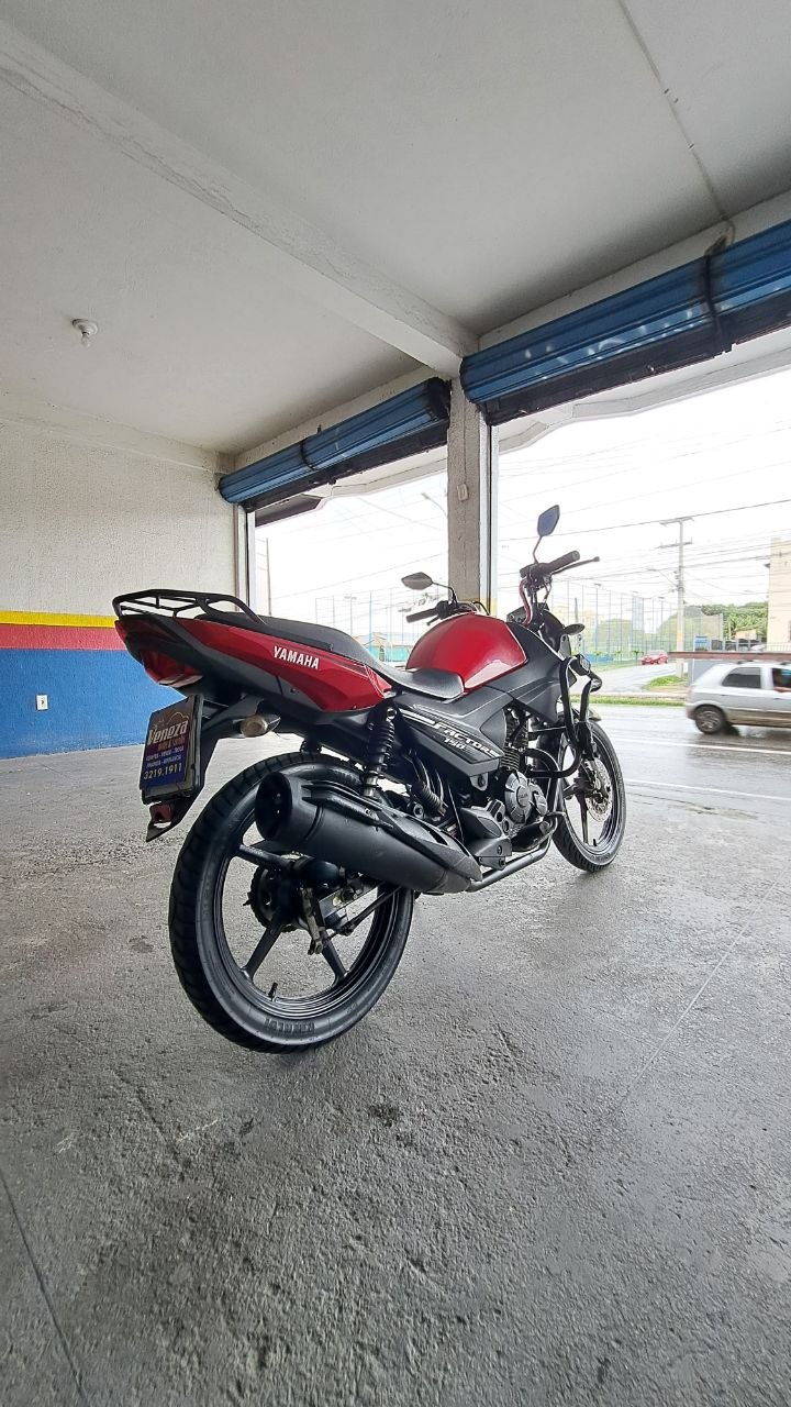 YAMAHA YBR 150 FACTOR ED TRASEIRA DIREITA